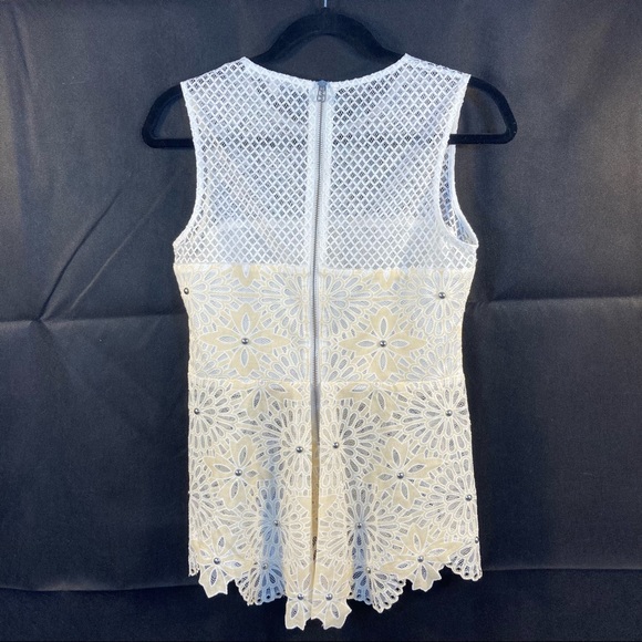 Veronica Beard Sunrise Beaded Crochet Top Size 4 - Picture 15 of 16